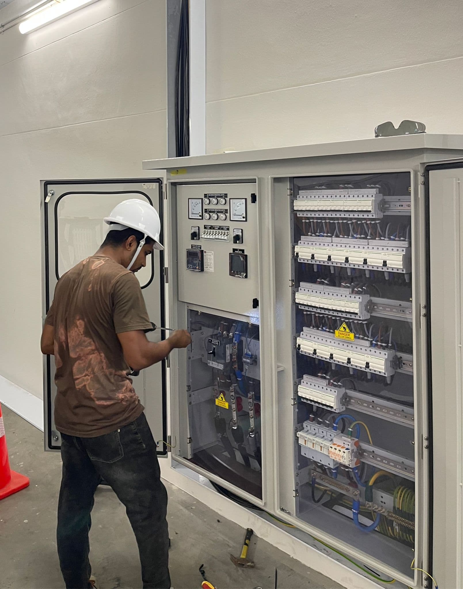 Complete Guide to Electrical Troubleshooting & Rewiring in Singapore 2026