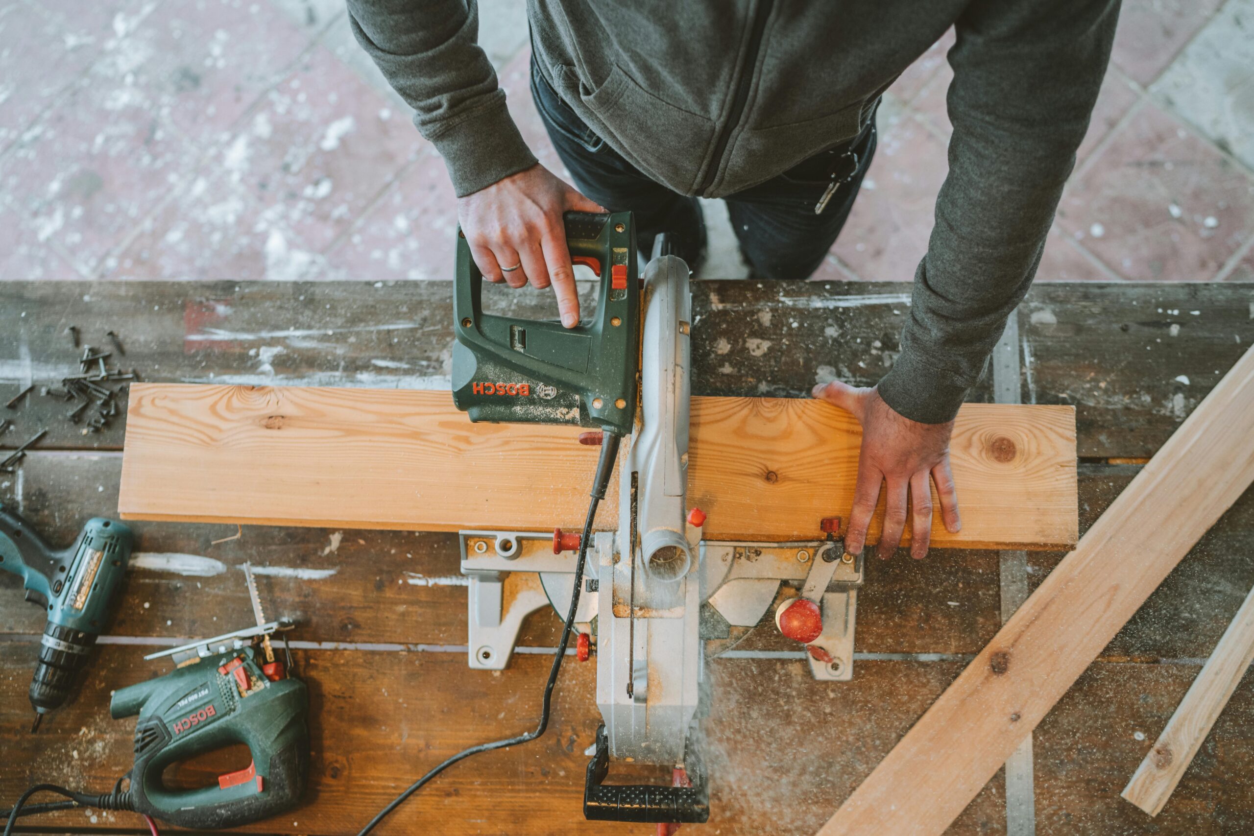 flooring & carpentry